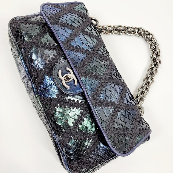 Chanel Python Flap Bag Crochet Stitch Navy Blue - Picture 4 of 14